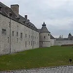 Domaine Du Chateau De Hotel 2*