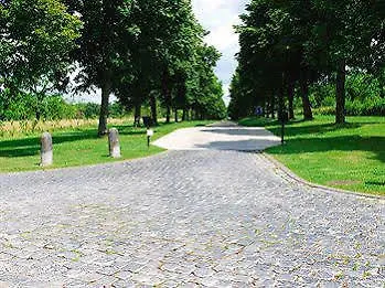 Domaine Du Chateau De Hotel