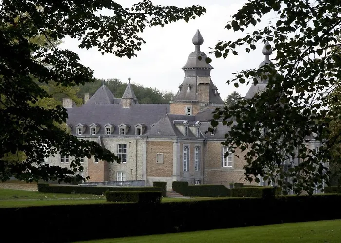 Hotel Domaine Du Chateau De Modave