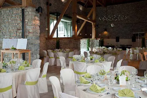 Domaine Du Chateau De